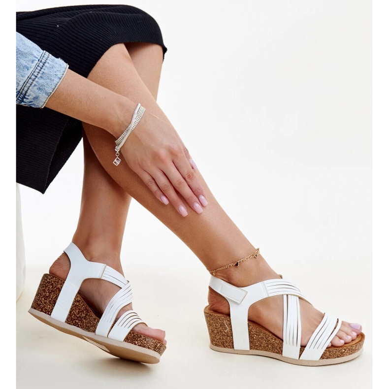 Salman bijele plutene sandale na klin bijela 1