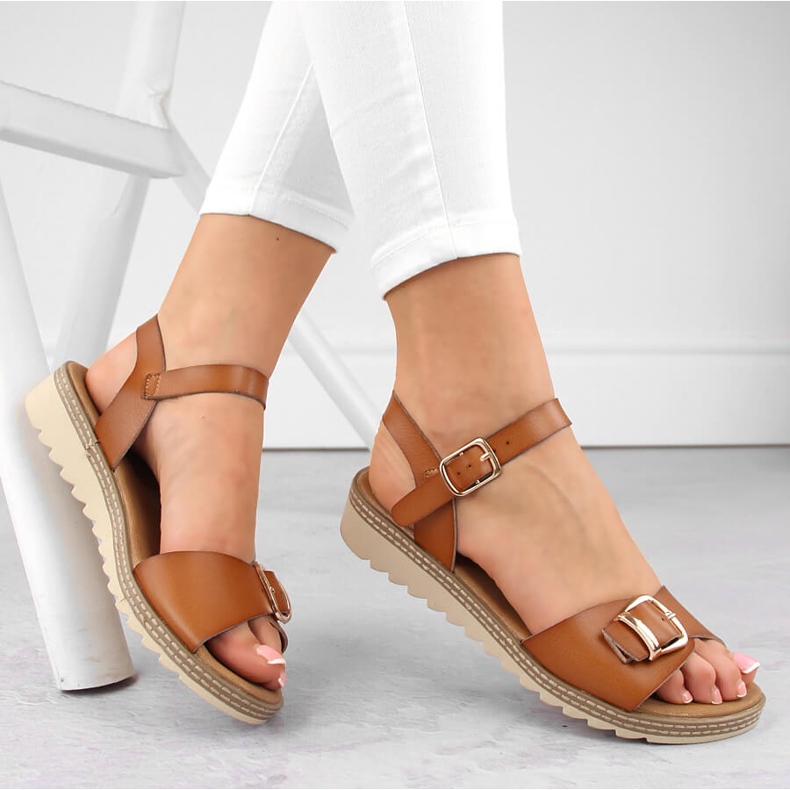 Ženske sandale na wedge s kopčom, smeđe, Sergio Leone SK078H smeđa 1