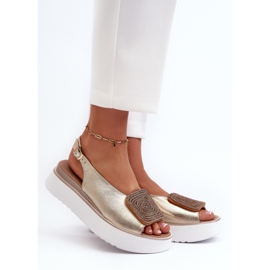 Zazoo 1786 ženske kožne sandale na platformu sa zlatnim ukrasima 2