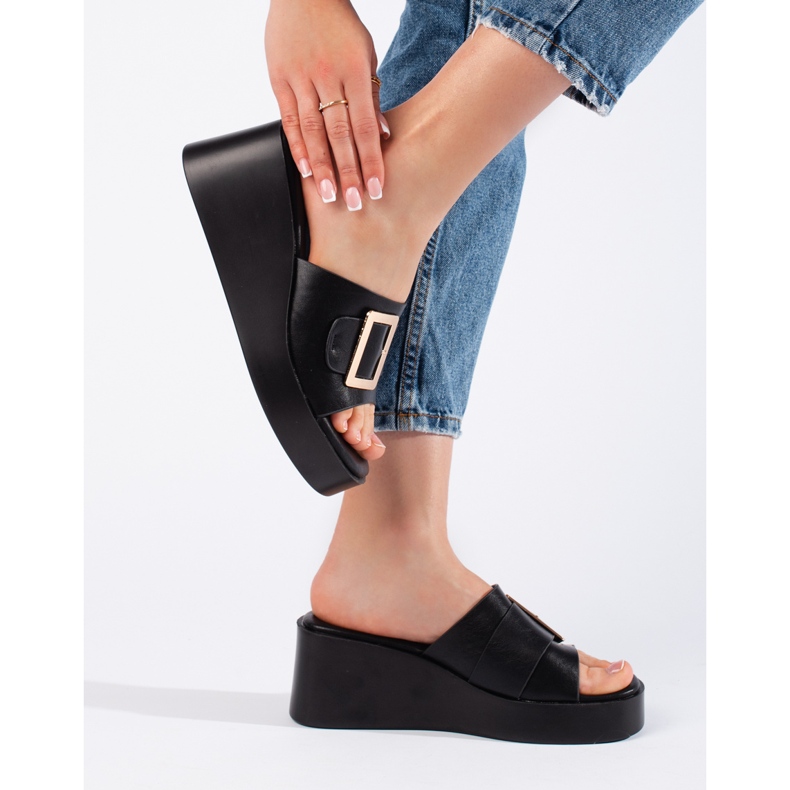 Crne ženske papuče na wedge crno 2