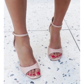 Askern sandale od eko kože na visoku petu bež 1