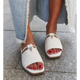 Japanke s Antari kožnim umetkom bijela 2