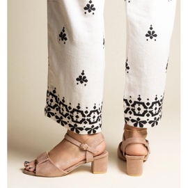 Tamno bež sandale na nisku petu marke Frederica 2