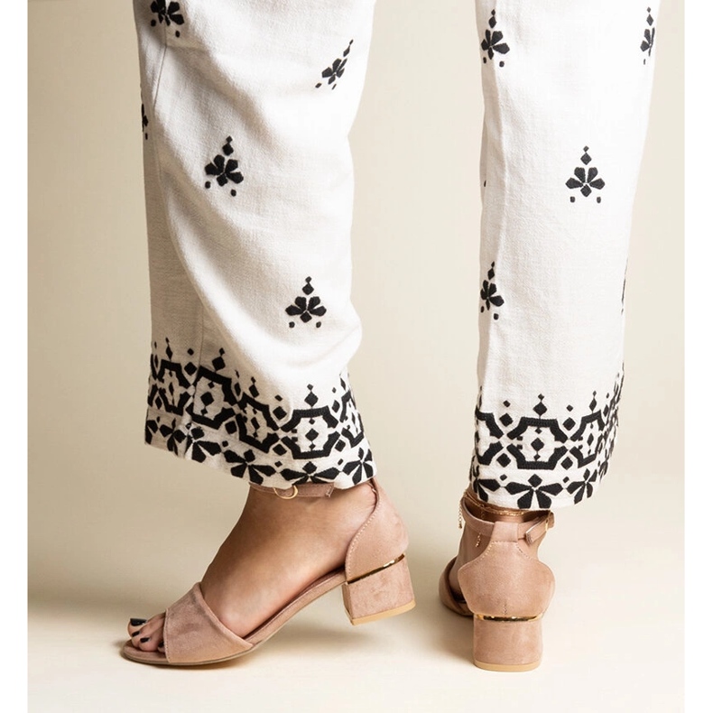 Tamno bež klasične Kinsela sandale na visoku petu 2