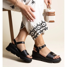 Crne sandale na wedges od Maddison eko kože crna 2