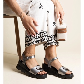 Maddison sandale na wedge od eko kože srebro 1