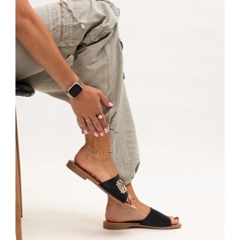 Crne japanke s Almeita kopčom crno 1