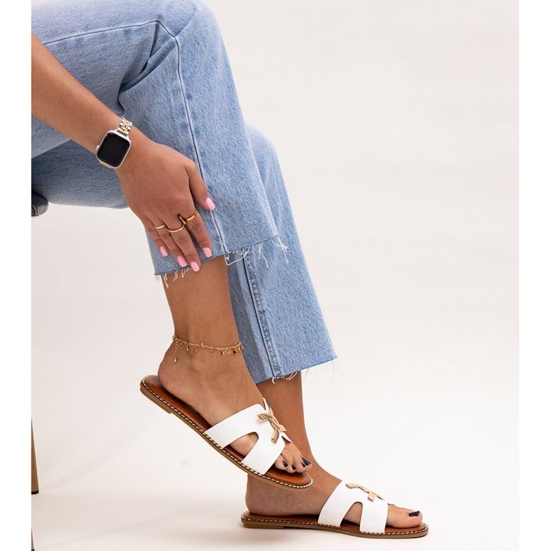 Bijele japanke s Razanna kopčom bijela 1