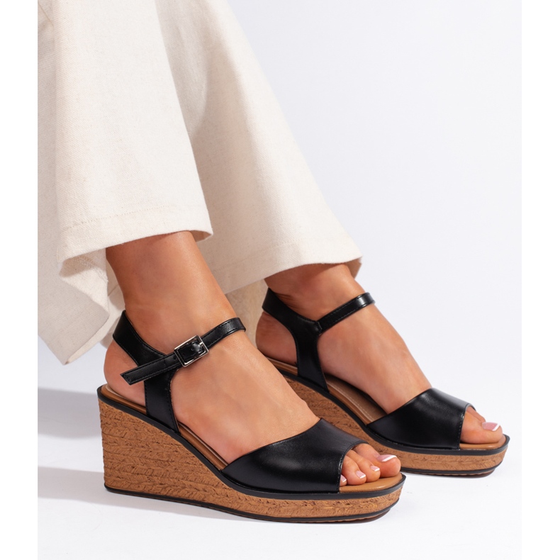 Ženske crne sandale na klin od Sergio Leonea crna 1