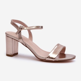 Glindra sandale na visoku petu boje šampanjca zlatni 1