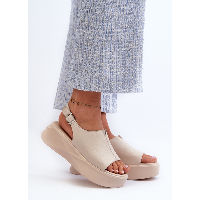 S.Barski Kožne ženske sandale na platformi D&amp;A SJ2301-2, bež 2