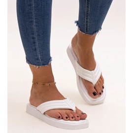 Bijele ravne japanke Shishal bijela 1