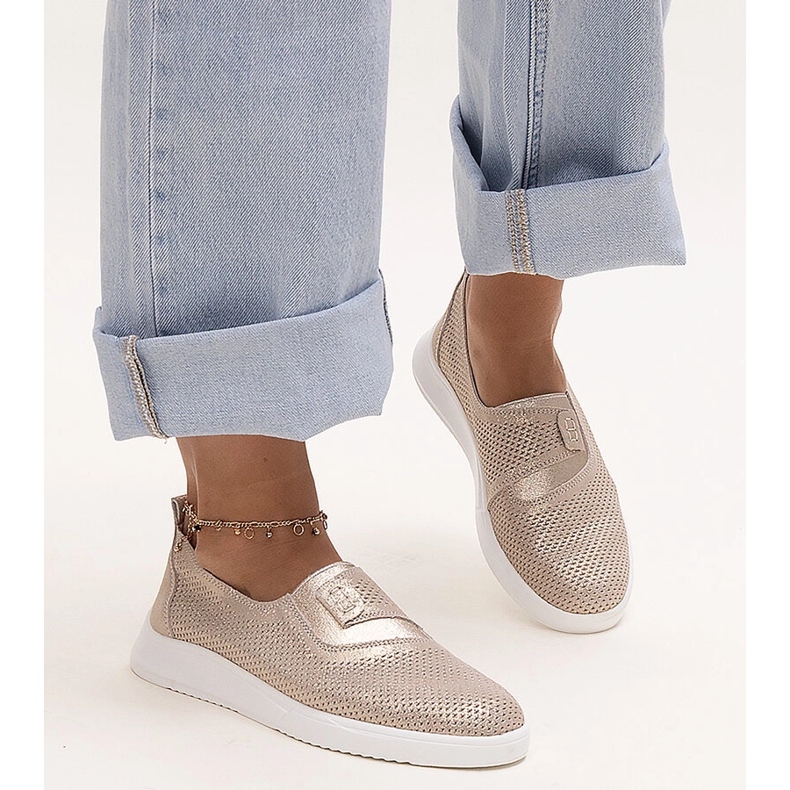 Etels zlatne perforirane kožne tenisice zlatni 1