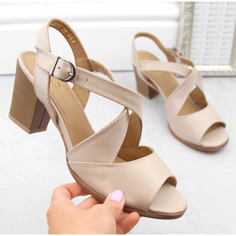 Bež ženske kožne sandale na visoku petu Dolce Pietro 4077-013-01-1 1