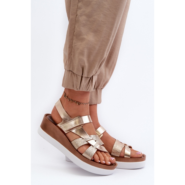 Zazoo 40397 Ženske kožne sandale na platformu, zlatne zlatna 2