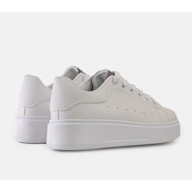 Bijele tenisice s upečatljivim Asmait ukrasom bijela 1