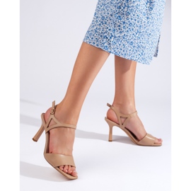 Bež sandale na visoku petu marke Sergio Leone 1