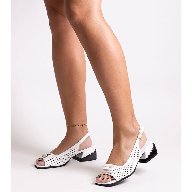 Ažurne sandale na masivnom bloku Sajida bijela 1