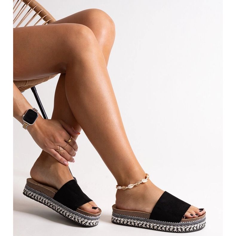 Crne japanke s ukrasnim potplatom Jaśmina crna 1