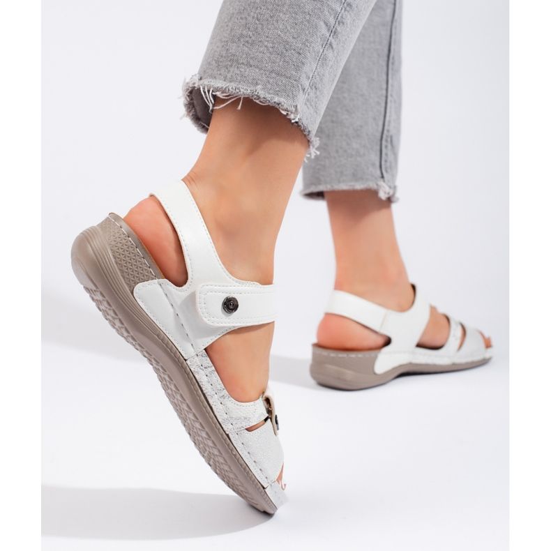 Udobne bijele ženske sandale bijela 1