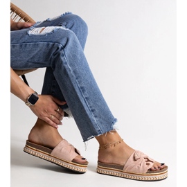 Masivne ružičaste papuče s ukrasnim Nibalie potplatom ružičasta 1