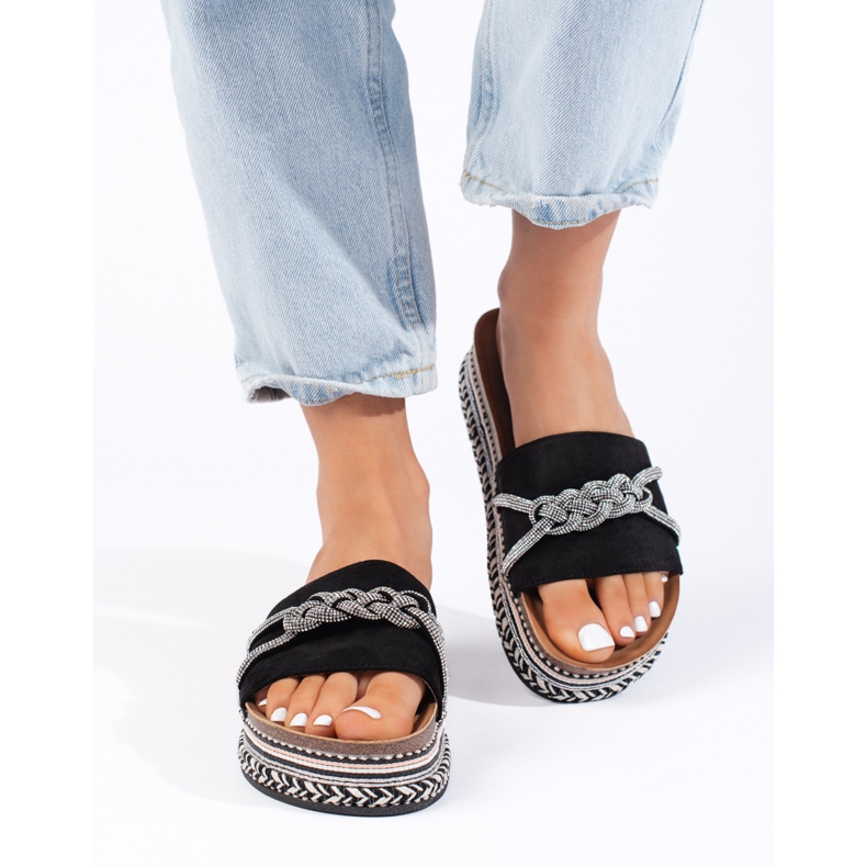 Crne papuče na platformi crno 1