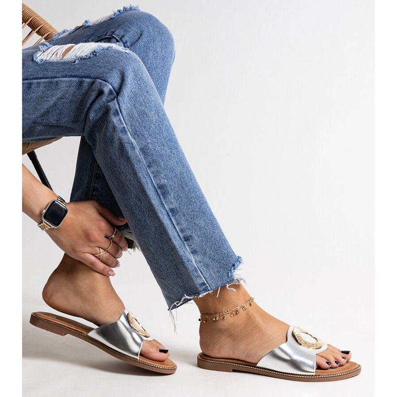 Srebrne japanke s ukrasnom Ganea kopčom srebro 1