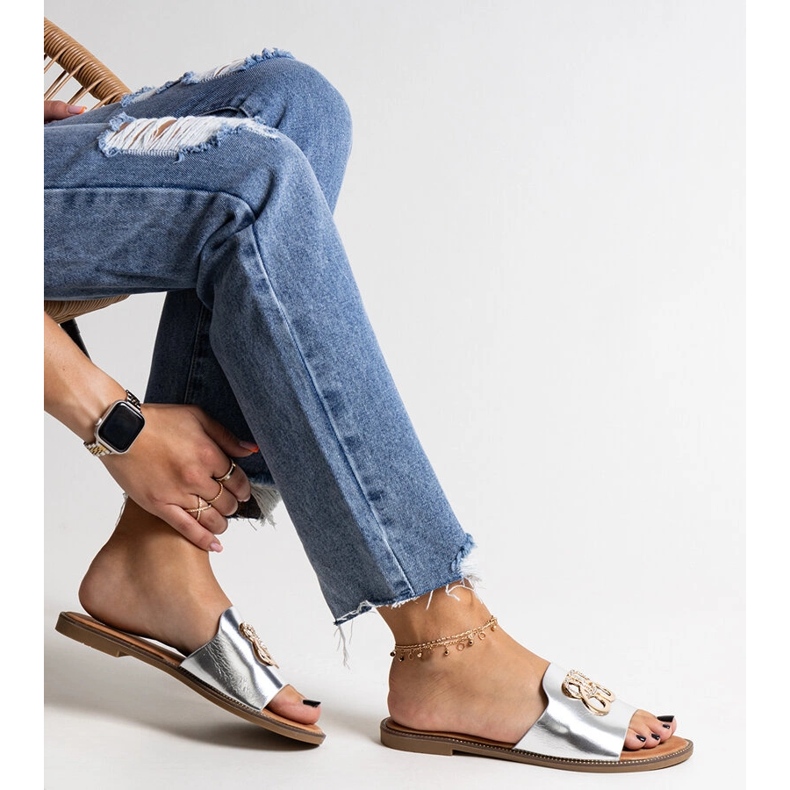 Srebrne japanke s ukrasnom Bera kopčom srebro 1