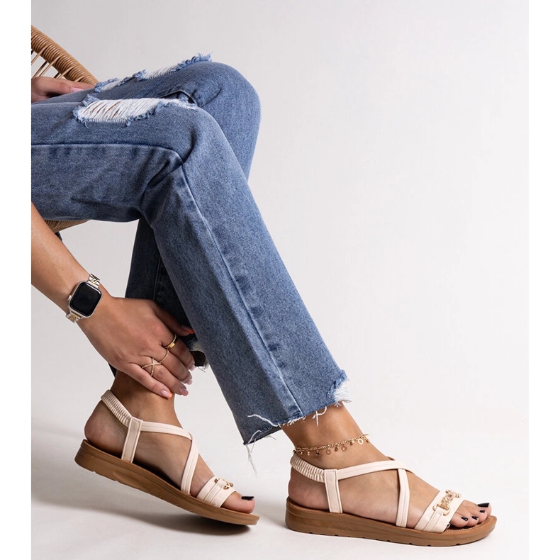 Bež sandale sa zlatnom kopčom Pamphila 1