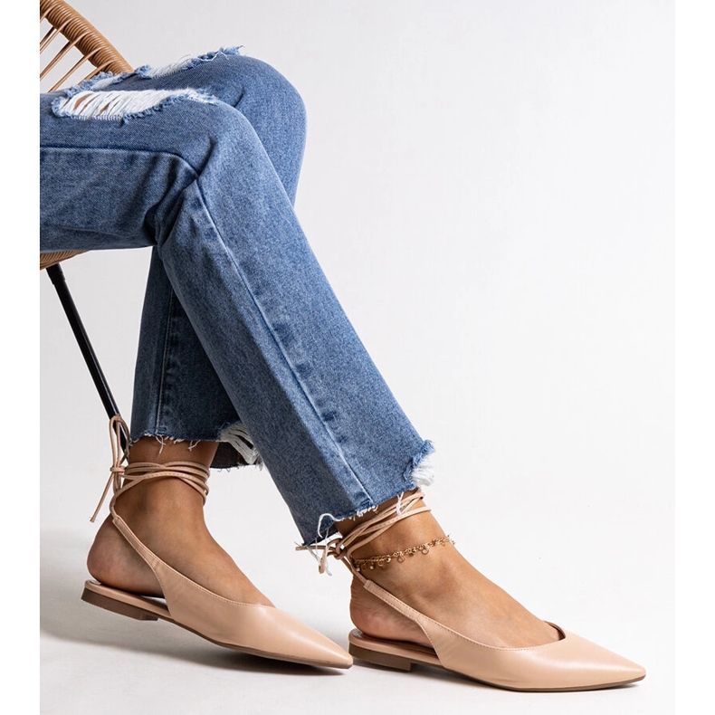 Bež balerinke na vezanje od eko kože Batra 1