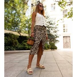 Bež japanke sa zlatnom kopčom marke Feorie 2