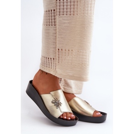 Elegantne ženske japanke s ukrasom, prirodna koža S.Barski KV27-015 zlatne zlatna 1