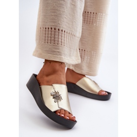 Elegantne ženske japanke s ukrasom, prirodna koža S.Barski KV27-015 zlatne zlatni 2