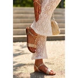 Ženske ravne sandale s remenom S.Barski KV27-010 Zlato zlatni 2