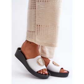 Zazoo 2920 ženske kožne japanke sa zlatnim detaljima, bijele bijela 1