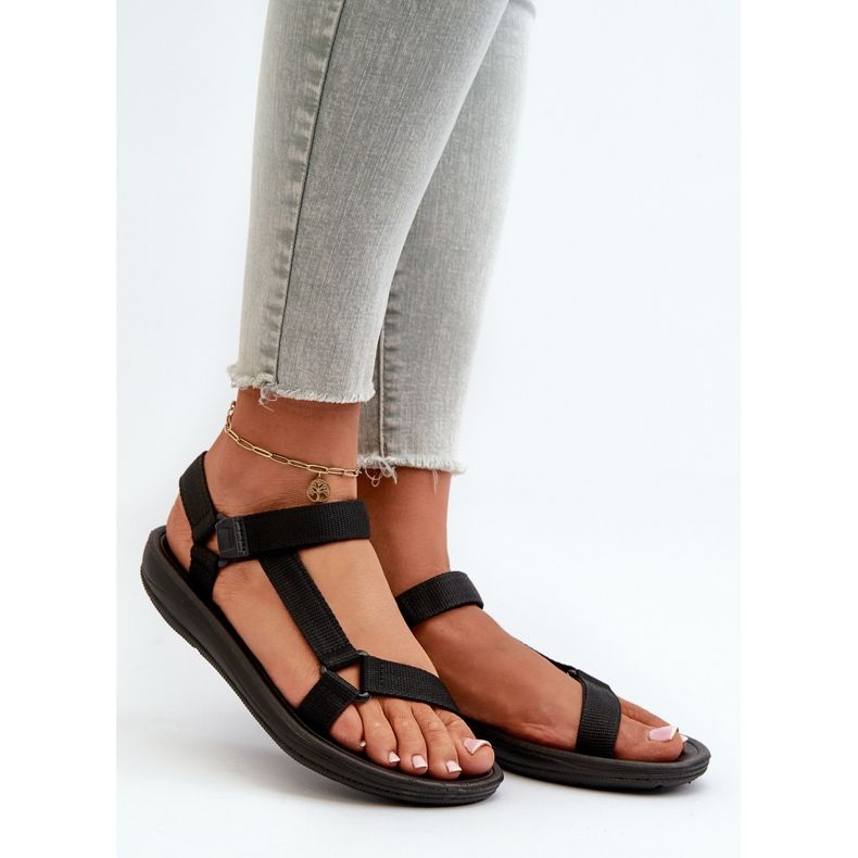 Ženske sportske sandale s čičkom, crni Vilari crna 1