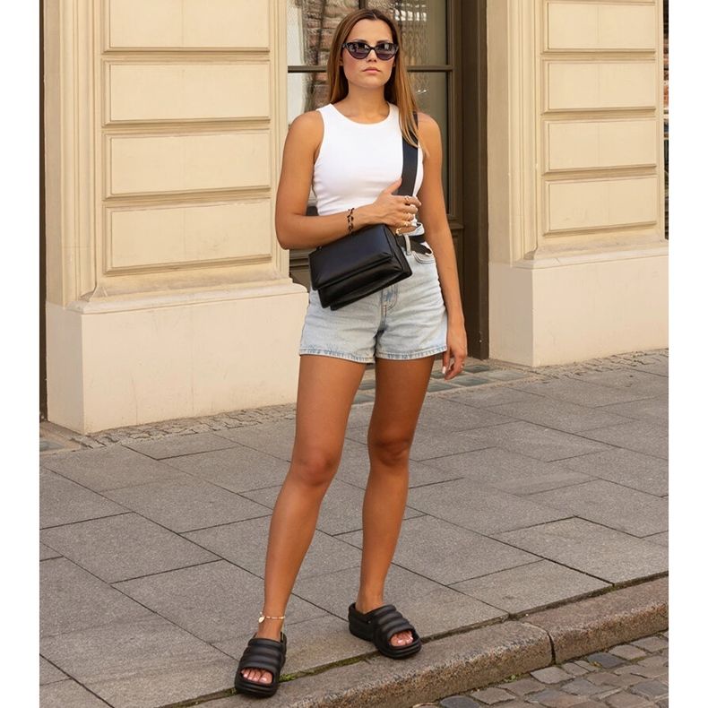 Aminine crne masivne japanke crno 1