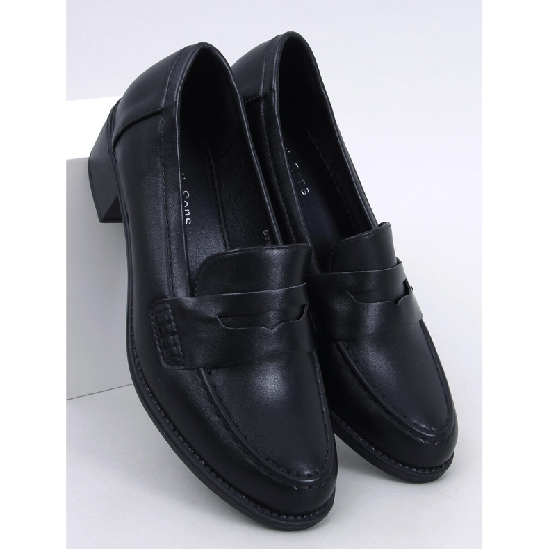 Sylvai crne cipele sa širokom petom crna 1