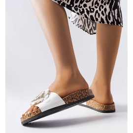 Bijeli tobogan na plutenom potplatu od Roya bijela 2