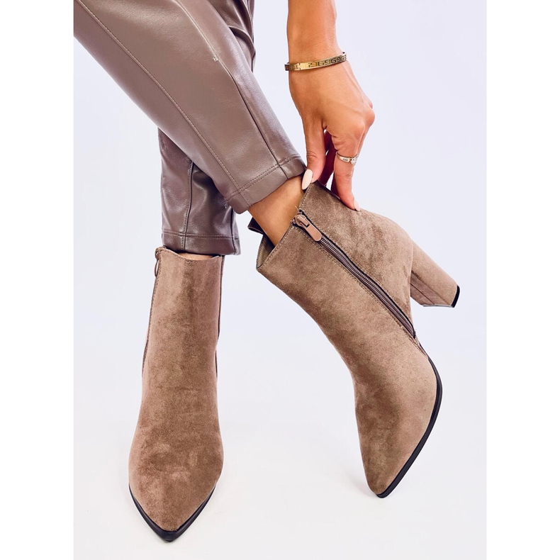 Klasične Titina kaki čizme na visoku petu bež 1