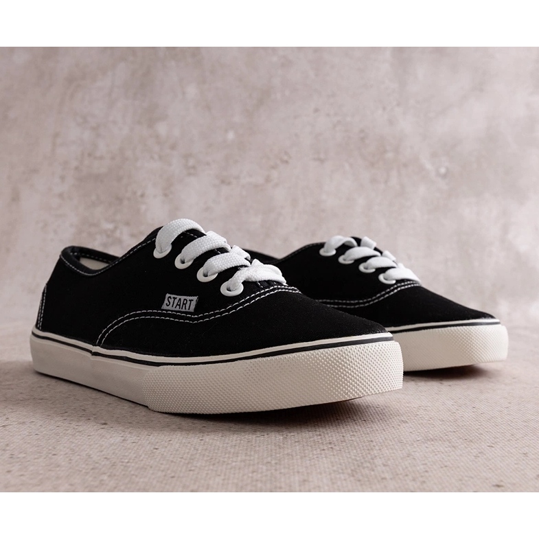 Crne dječje Costrana tenisice crna 1