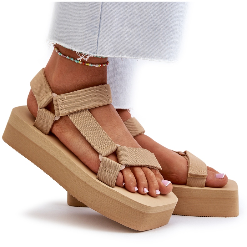 Ideal Shoes Ženske sandale s platformom, bež 4