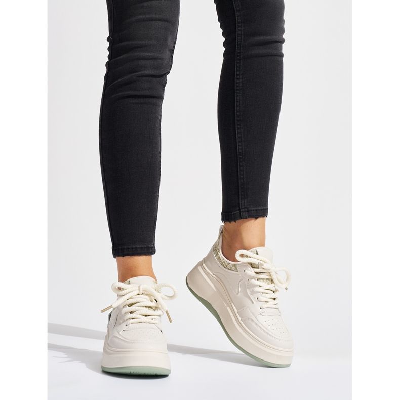 Ženske crne tenisice sa debelim đonom bež 2