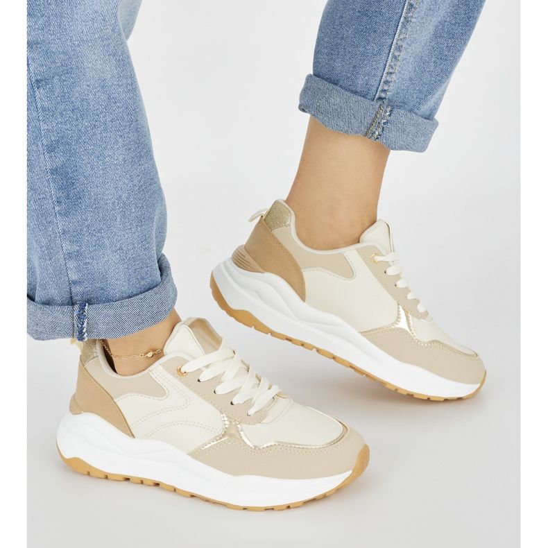 Bež ženske sportske cipele s debelim potplatom 2