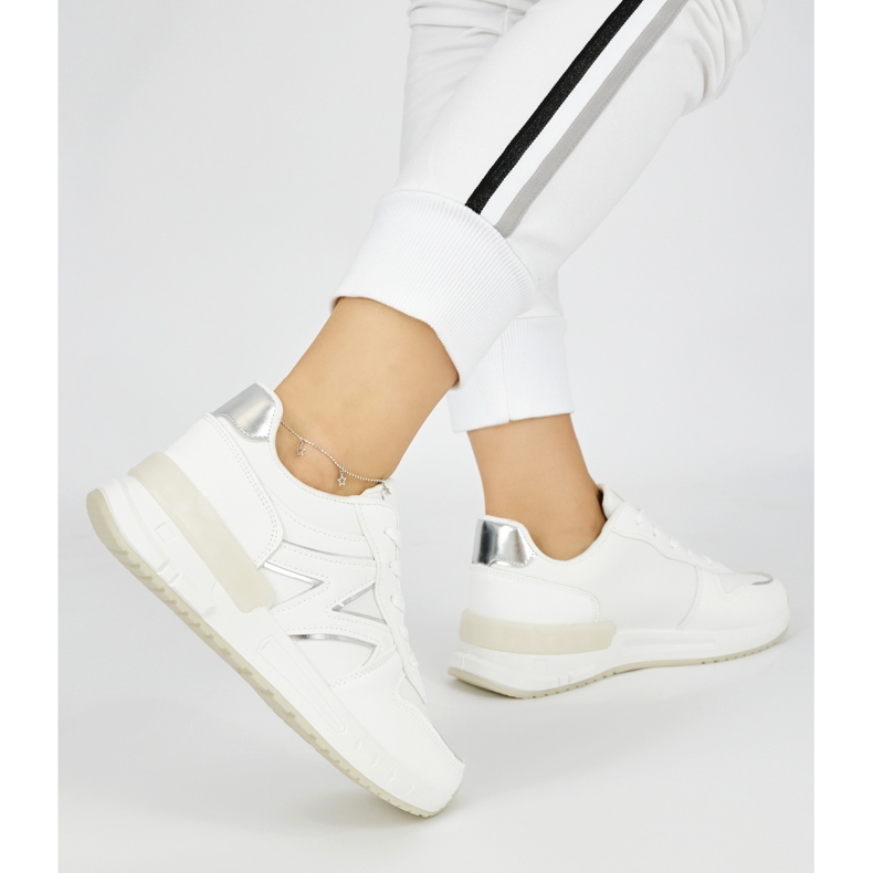 Bijele udobne ženske tenisice bijela 2