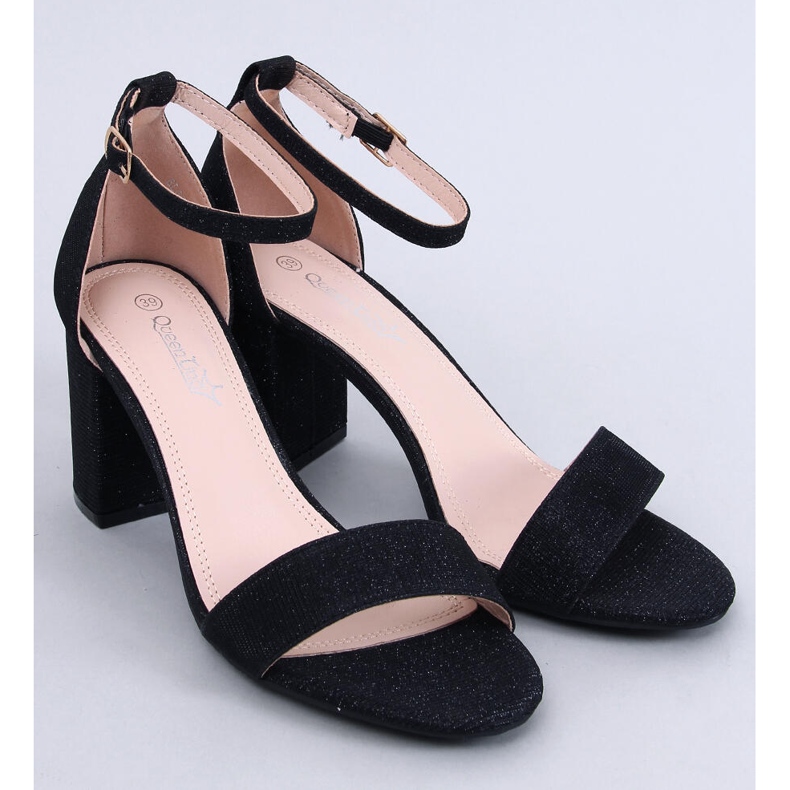 Prelivajuće Yanas crne sandale na visoku petu crna 1