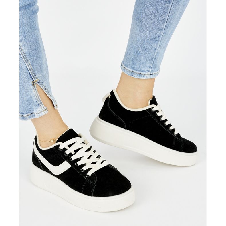 Crne ženske cipele s platformom od brušene kože crno 2