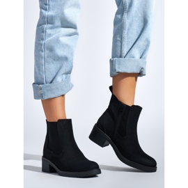 Crne ženske gležnjače na nisku petu crna 1