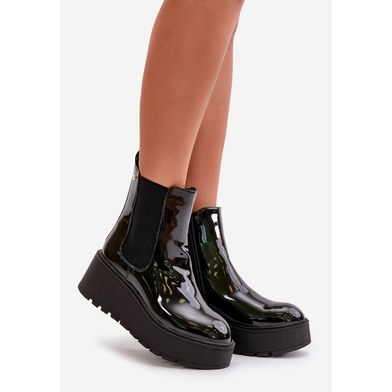 Lakirane ženske čizme na platformu i klin izolirane crne Wloedia crna 1