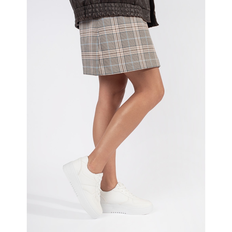 Bijele ženske sportske cipele s platformom bijela 2